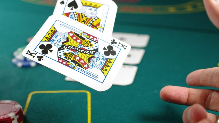 Hints on How to Succeed in Holdem