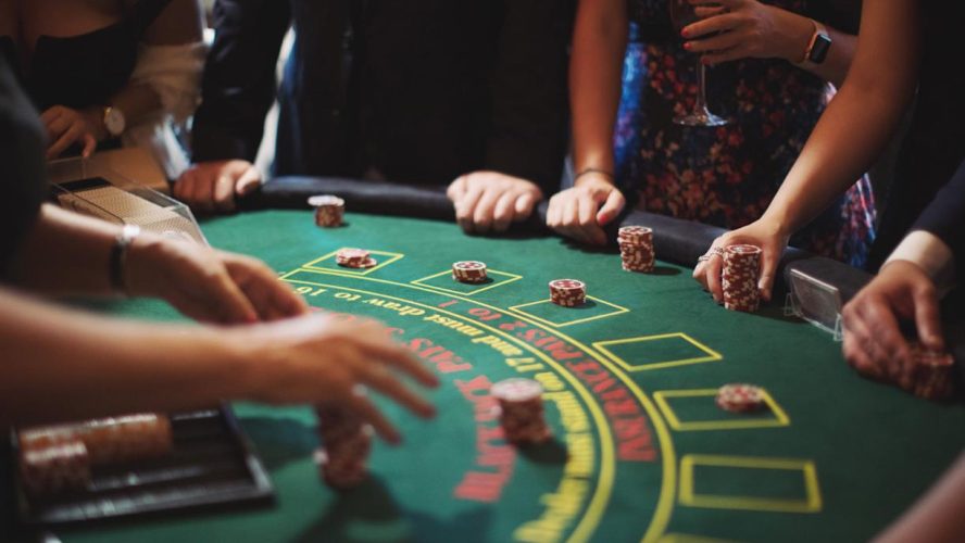 The High-Stakes Gambler: Seeking Adrenaline on Online Casino Sites